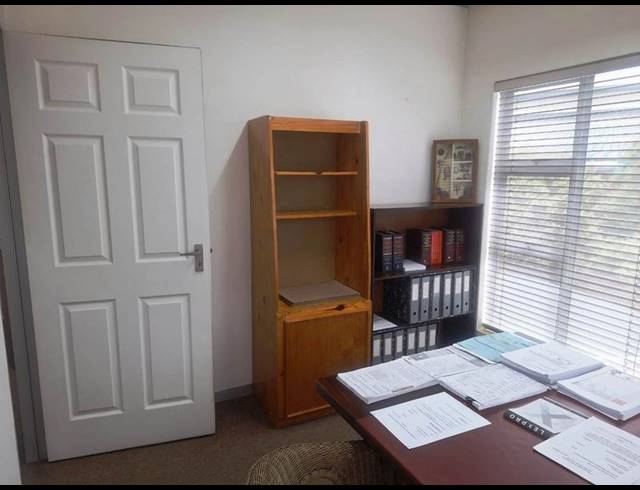 BUSINESS PROPERTY TO RENT IN ROUTE 21 BUSINESS PARK